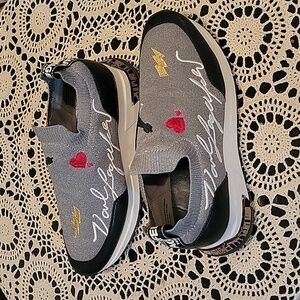 Karl Lagerfeld tennis shoes,size 8.5